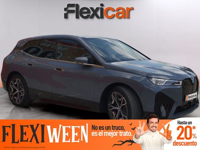 BMW iX (xDrive50) en Barcelona