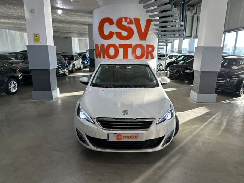 Foto del PEUGEOT 308 1.2 PureTech S&S Allure 130