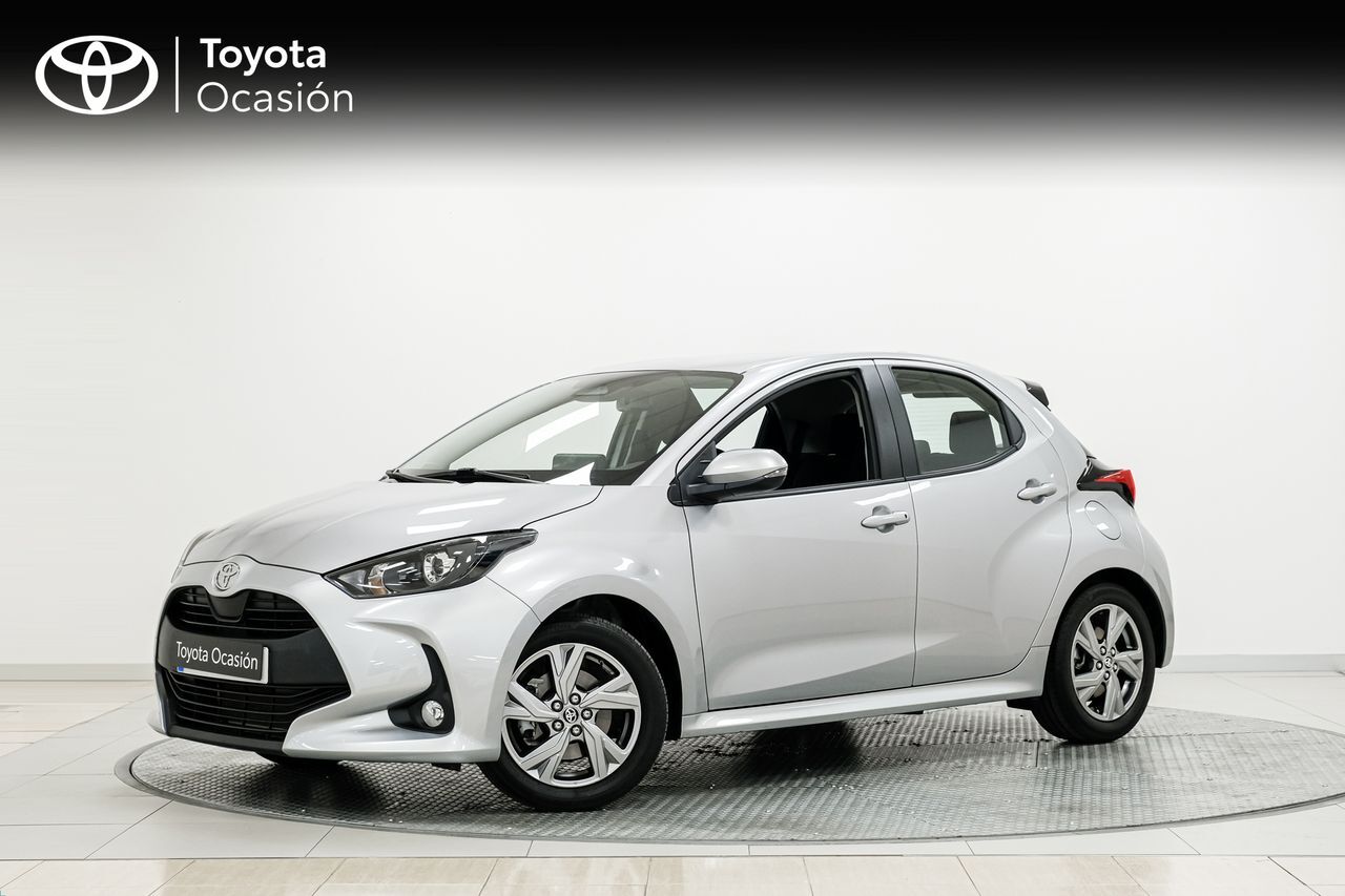 TOYOTA Yaris (120H Active Plus) en Coruña, A