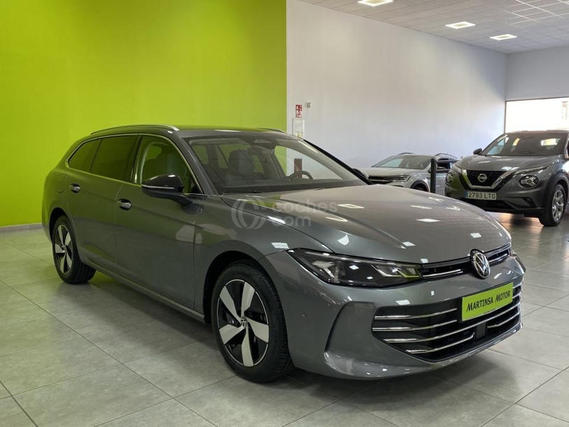 Foto del VOLKSWAGEN Passat 1.5 eTSI Business DSG7 110kW