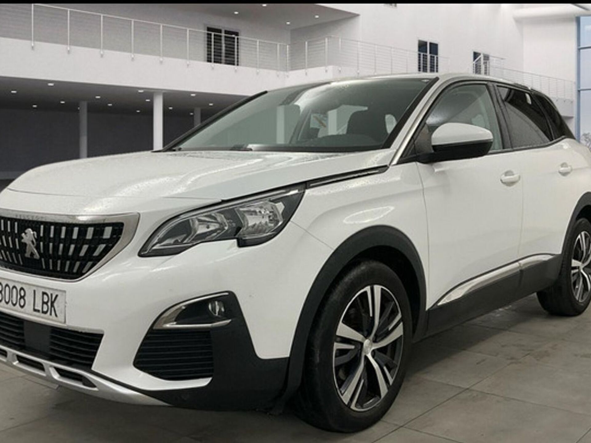Imagen de PEUGEOT 3008