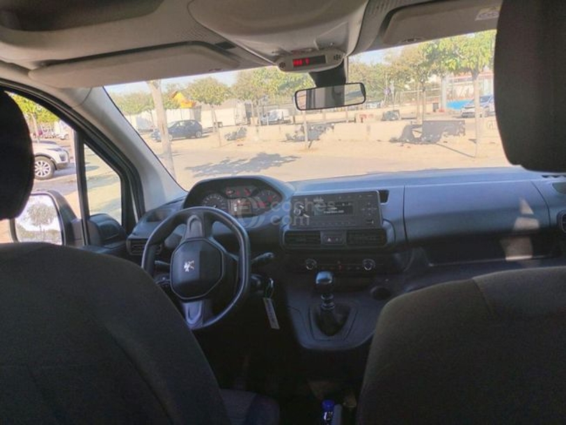 Foto del PEUGEOT Rifter 1.5BlueHDi S&S Standard Active 100