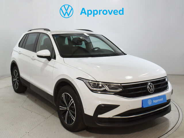 VOLKSWAGEN Tiguan (Life 1.4 TSI eHybrid 180 kW (245 CV) DSG) en León