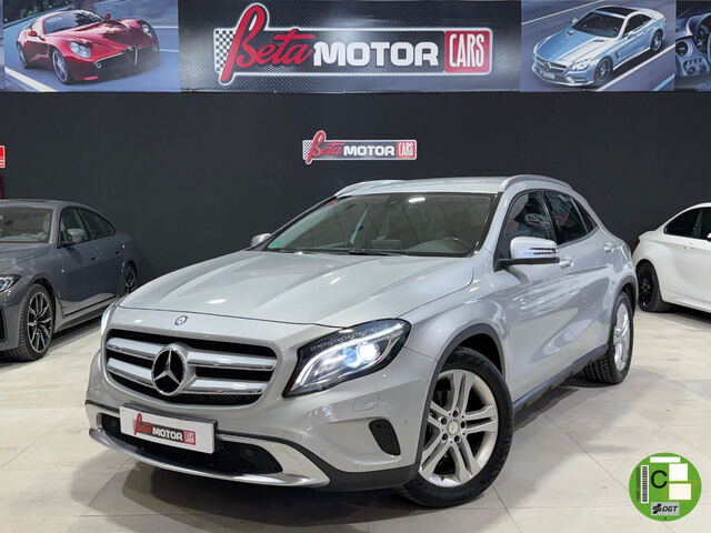 MERCEDES Clase GLA (200 d Urban 100 kW (136 CV)) en Madrid
