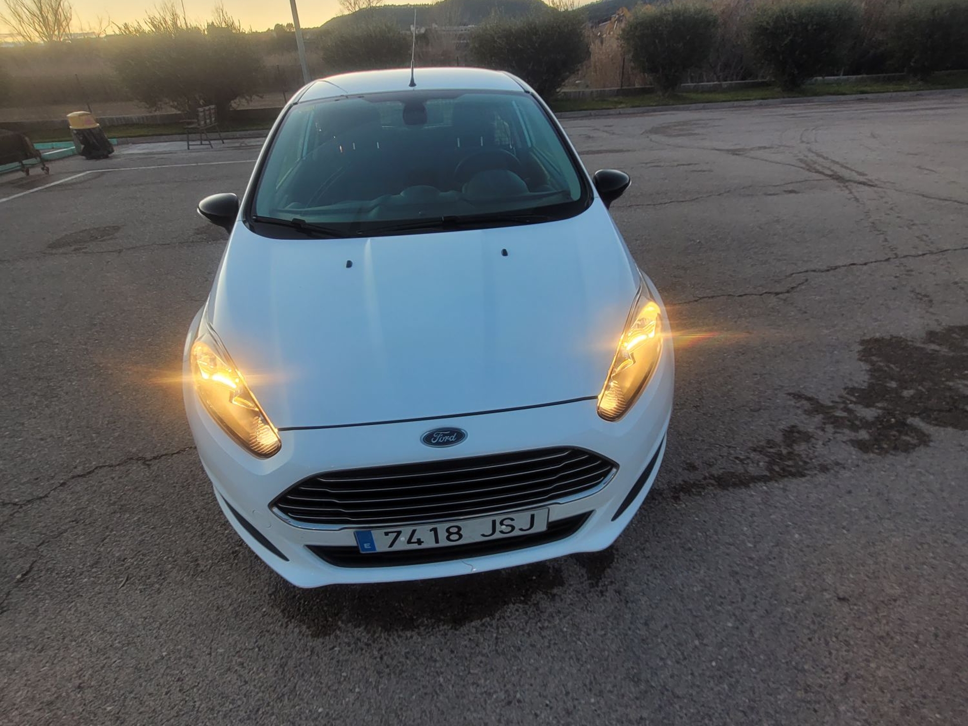 Imagen de FORD Fiesta Van