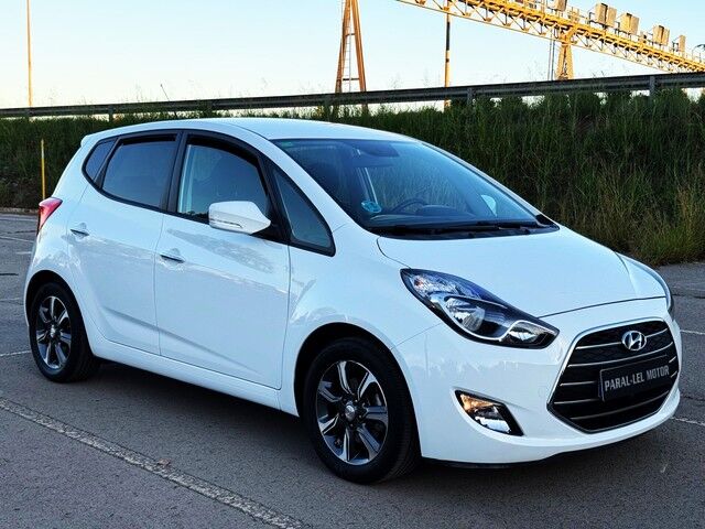HYUNDAI ix20 (1.6 MPI BlueDrive Tecno 93 kW (126 CV)) en Barcelona