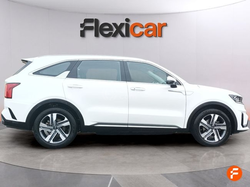 Foto del KIA Sorento 1.6 T-GDi HEV Drive 4x2