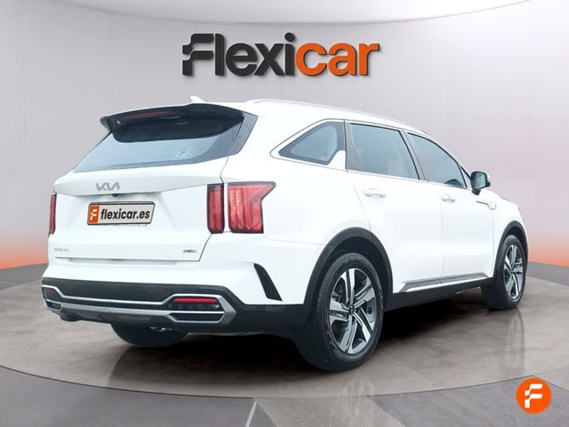 Foto del KIA Sorento 1.6 T-GDi HEV Drive 4x2