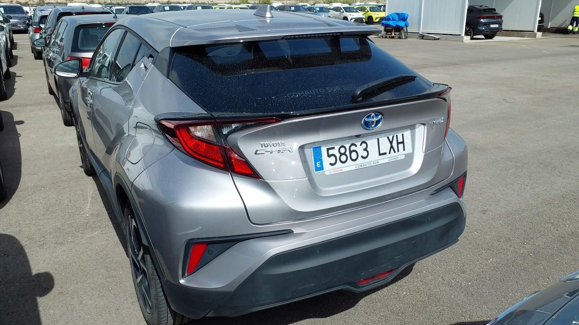 Foto del TOYOTA C-HR 125H Advance