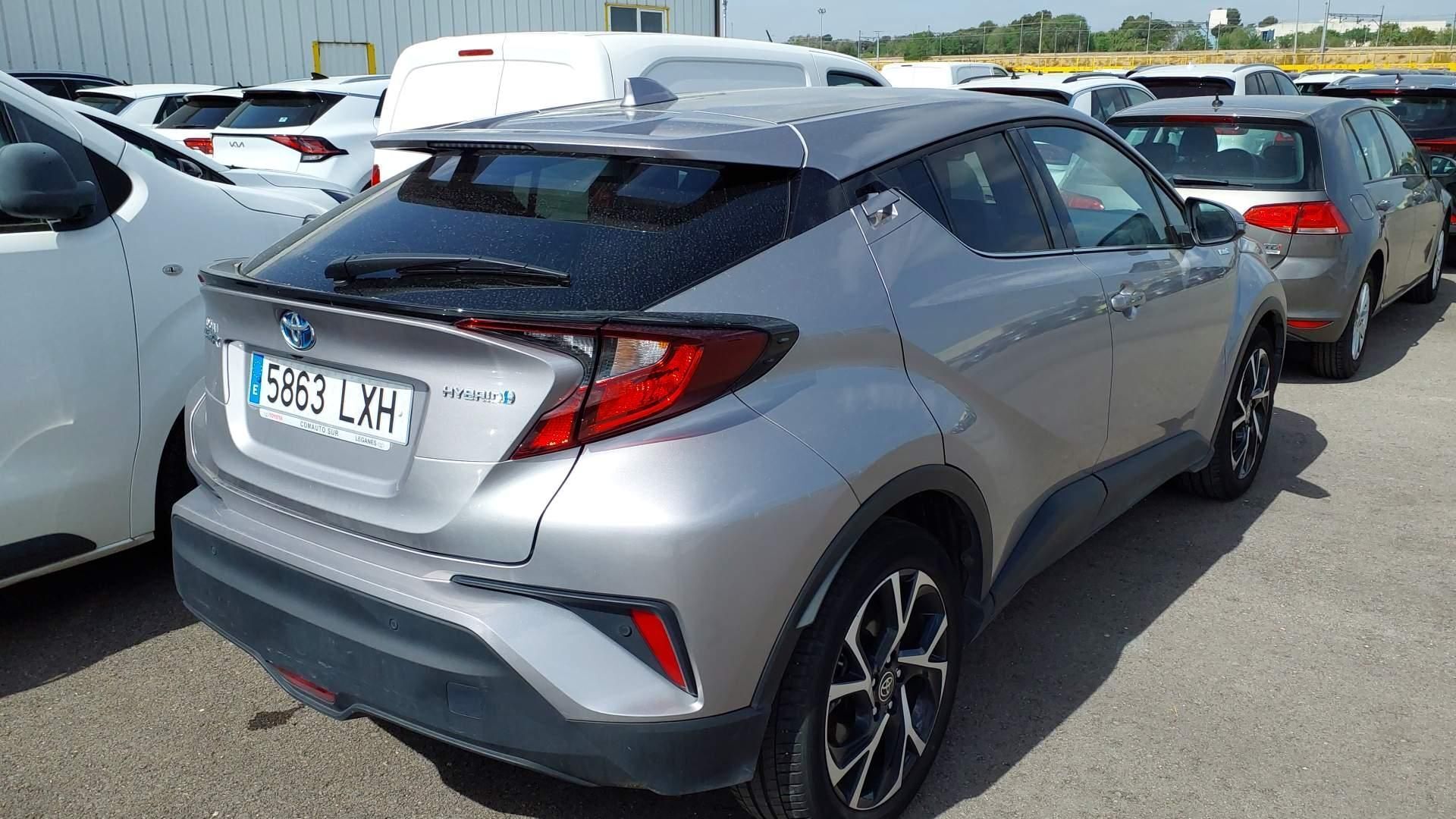 Foto del TOYOTA C-HR 125H Advance