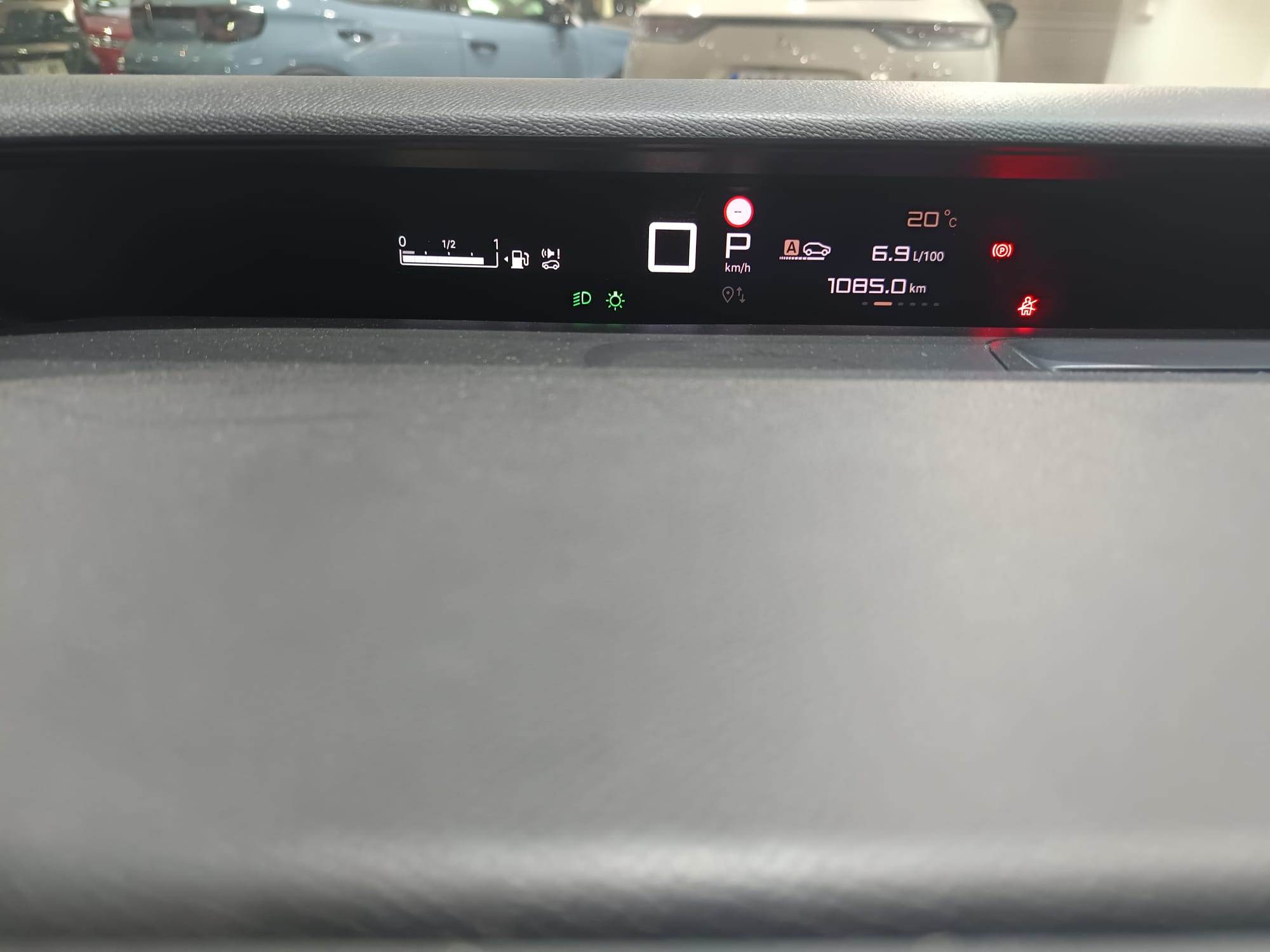 Foto del CITROEN C3 Aircross Hybrid Plus e-DCS6 145