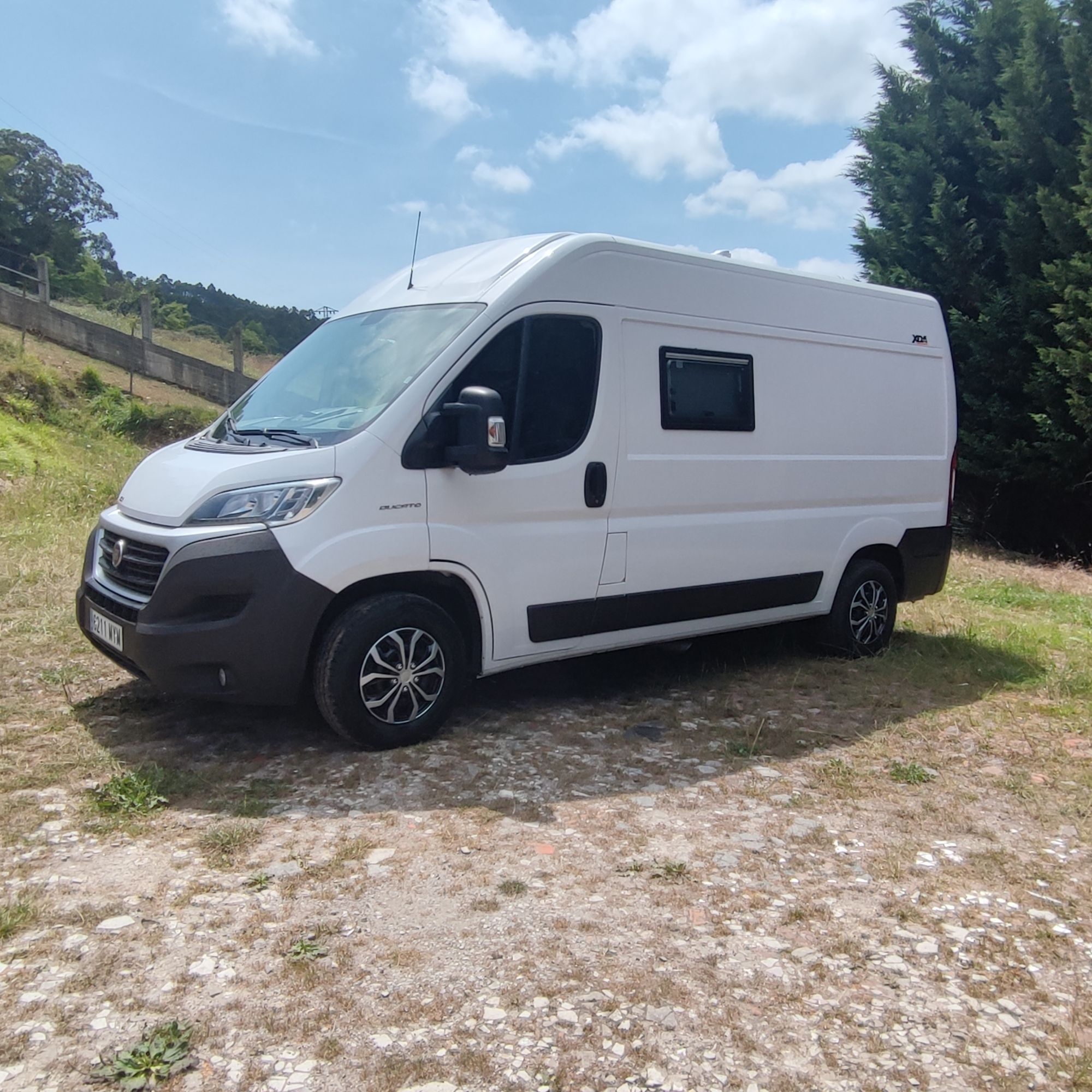 Foto del FIAT Ducato Fg. Maxi 35 2.3Mjt LPEGR Largo T.A 110kW