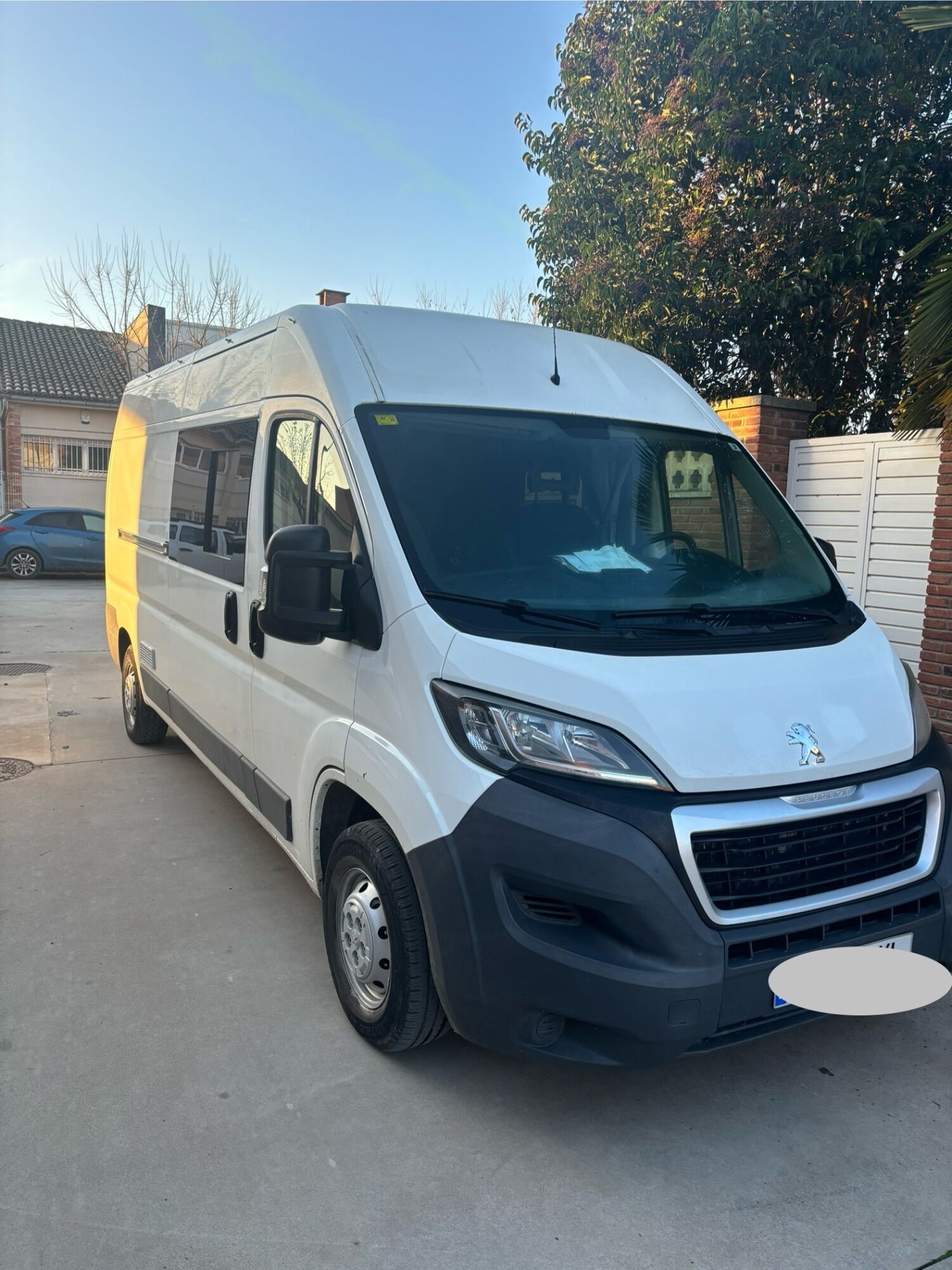 Foto del PEUGEOT Boxer Furgón 2.2HDI 335 L3H2 130