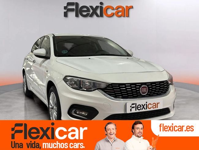 FIAT Tipo (1.4 16v Easy 70kW (95CV) gasolina 5p.) en Huelva