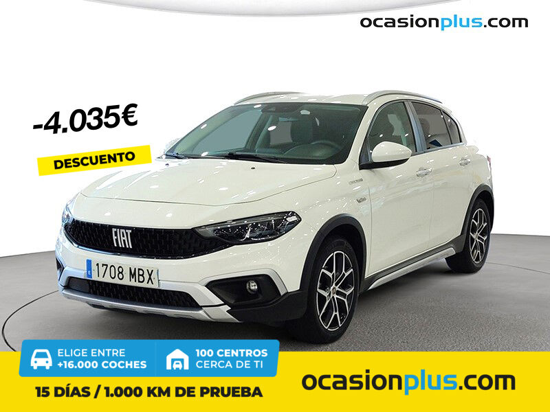 FIAT Tipo (1.5 Hybrid Cross DCT 97 kW (130 CV)) en Madrid