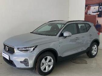 Imagen de VOLVO XC40 B3 Plus Dark Aut.