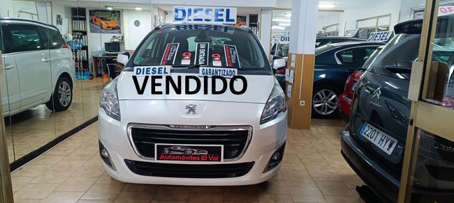 PEUGEOT 5008 (1600 HDI ALLURE) en Madrid