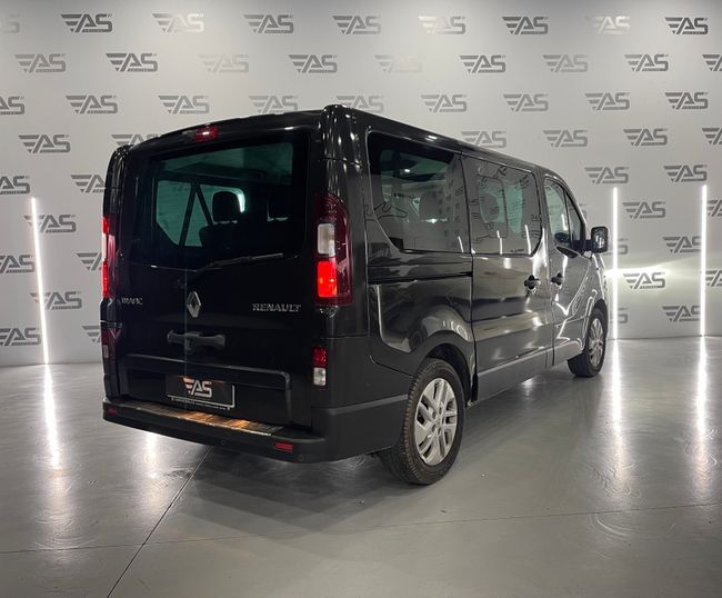 Foto del RENAULT Trafic Passenger 1.6dCi Edition Largo 115