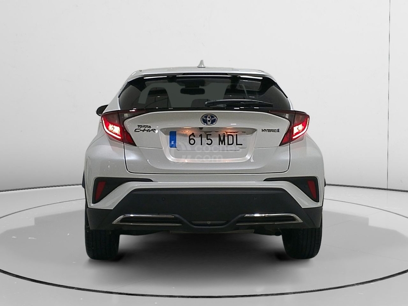 Foto del TOYOTA C-HR 180H Advance