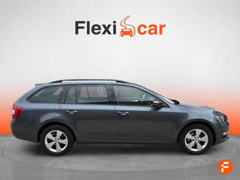 Foto del SKODA Octavia 2.0TDI CR Ambition DSG 110kW