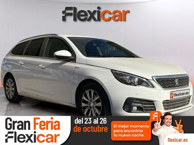 PEUGEOT 308 (5p Style 1.2 PureTech 96KW (130CV)) en Cádiz