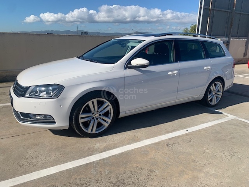Foto del VOLKSWAGEN Passat Variant 2.0TDI Highline BMT DSG 177