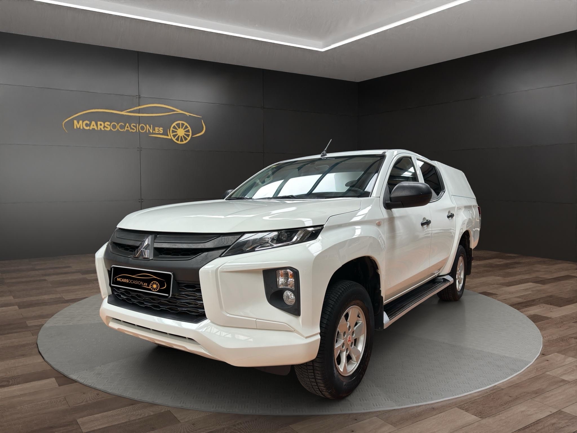 Imagen de MITSUBISHI L200