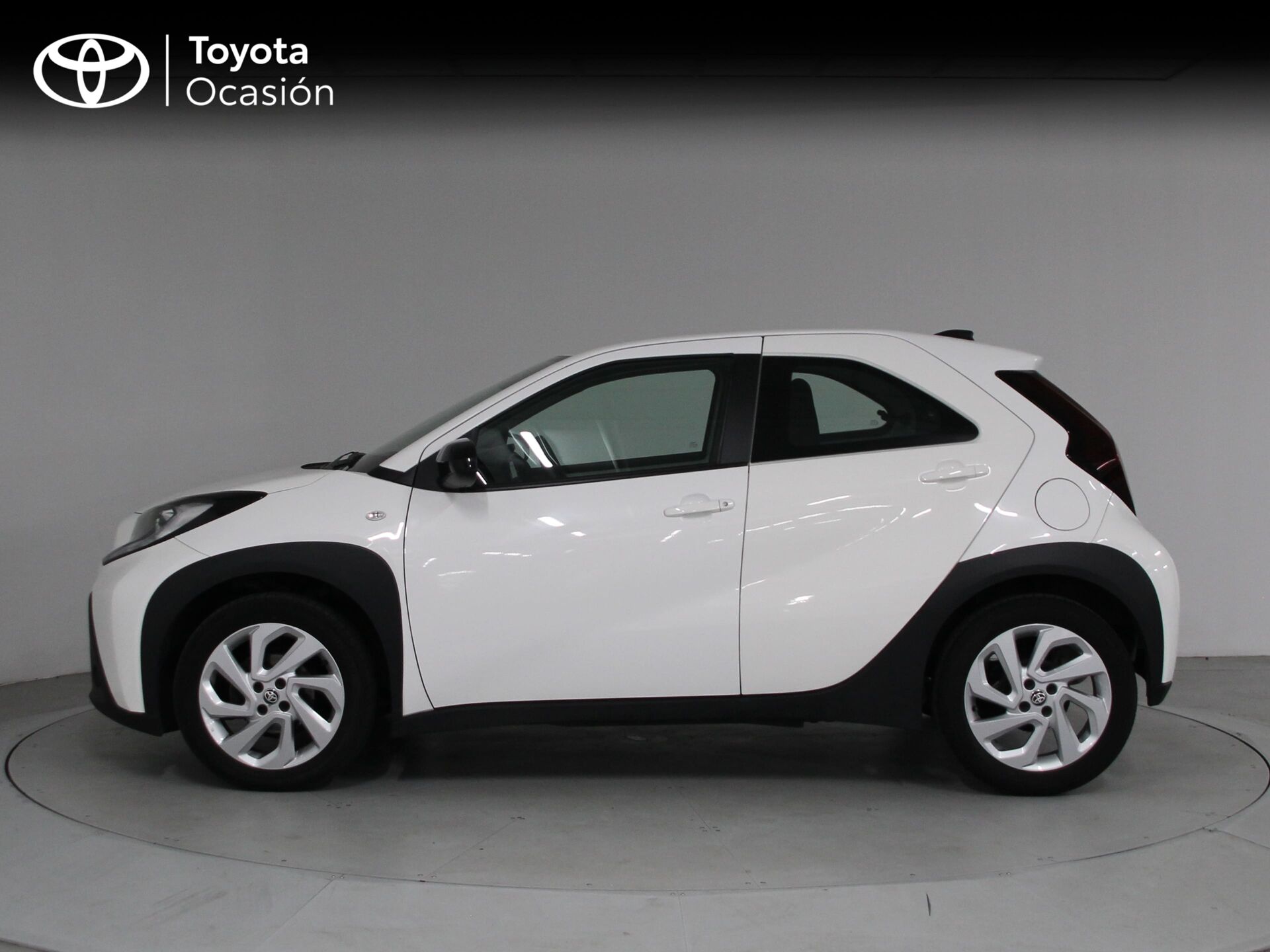 Imagen 3 de TOYOTA Aygo X Cross