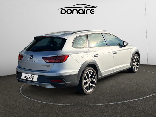 Foto del SEAT León X-perience 2.0TDI CR S&S 4D DSG6 184