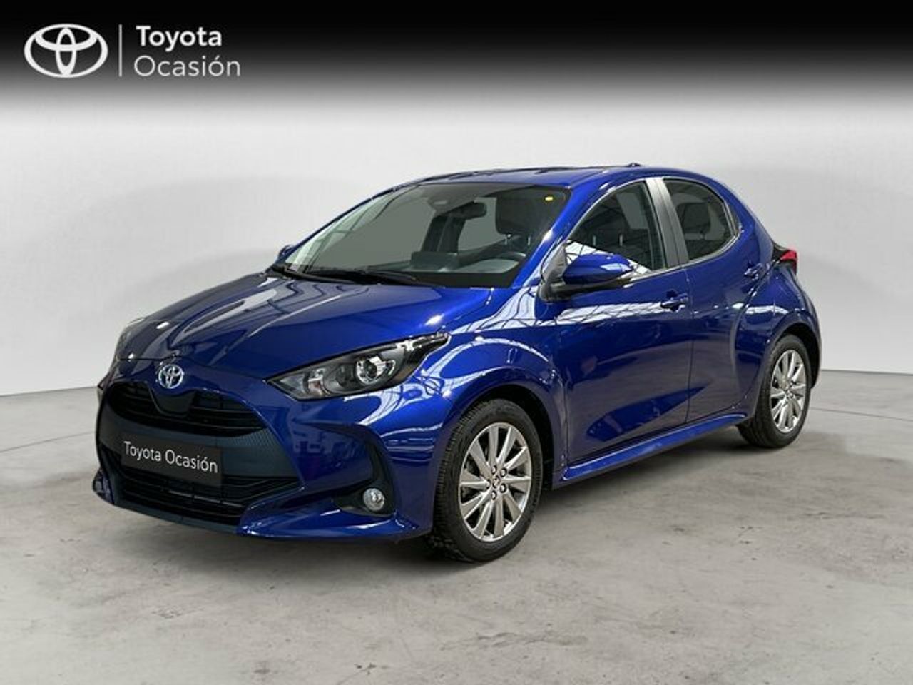 TOYOTA Yaris (5 Puertas Active Tech 120H Automático (e-CVT)) en Valencia