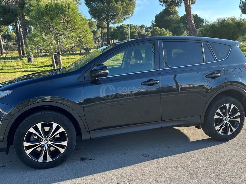 Foto del TOYOTA RAV-4 120D Advance 4x2