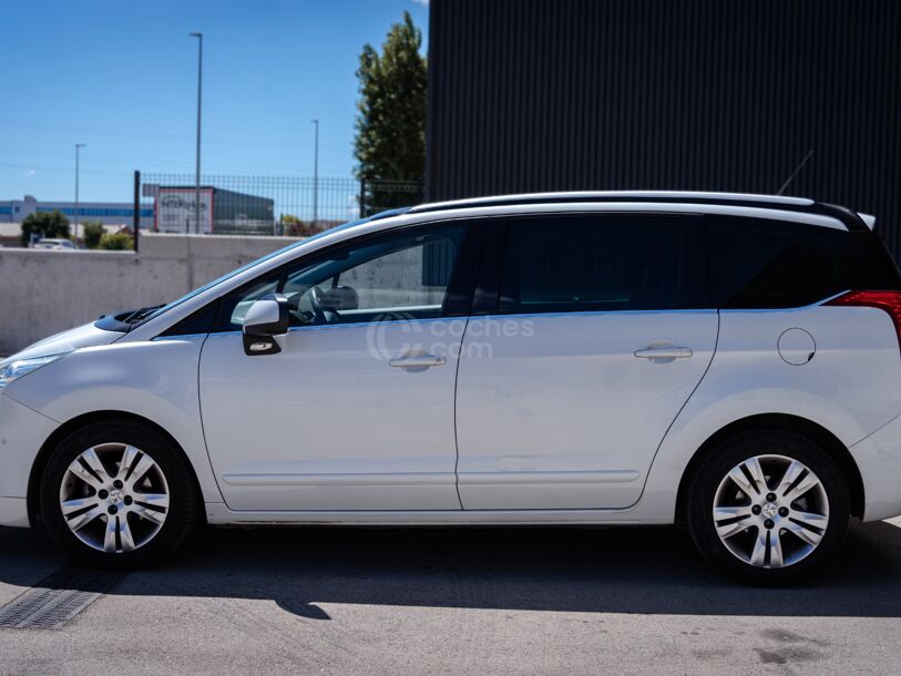 Foto del PEUGEOT 5008 1.6HDI Premium Pack