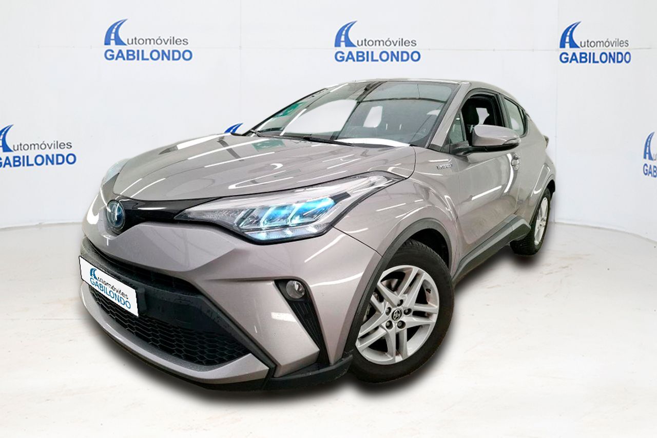 TOYOTA C-HR (2.0 180H Advance) en Valladolid
