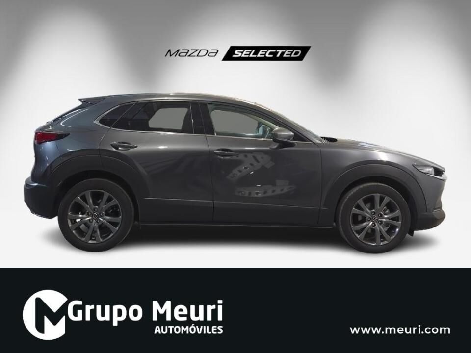 Foto del MAZDA CX-30 2.0 Skyactiv-X Zenith Safety Sin Pack Bose 137kW
