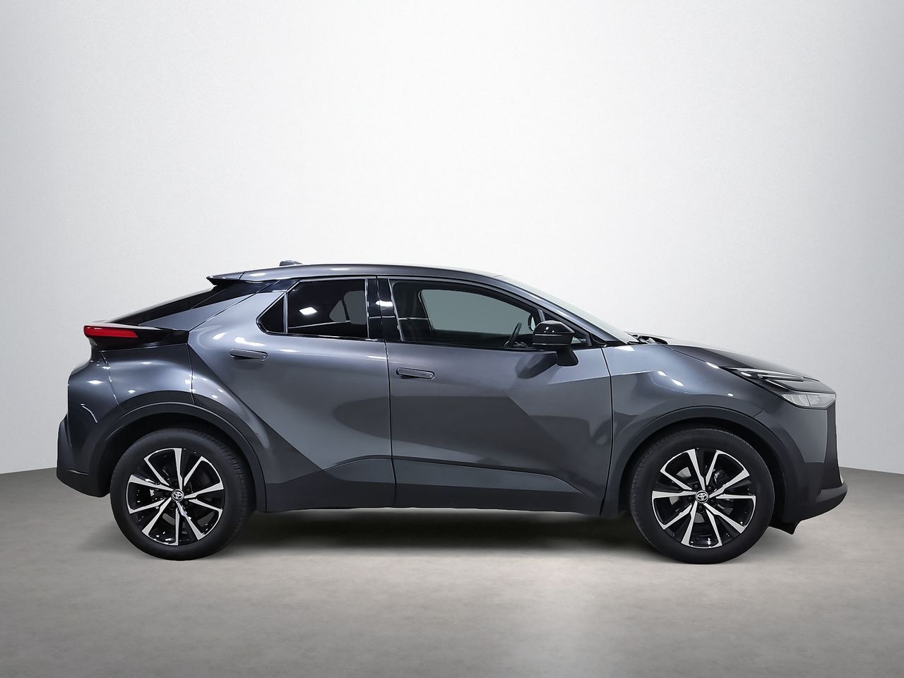 Foto del TOYOTA C-HR 140H Advance