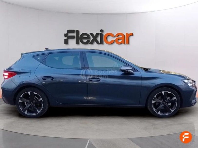 Foto del CUPRA León 1.5 ETSI DSG 110Kw