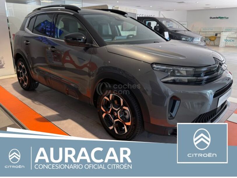 Foto del CITROEN C5 Aircross Hybrid Plus e-DCS6 136