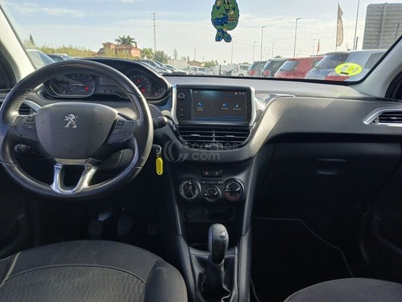 Foto del PEUGEOT 208 1.2 PureTech Access 82