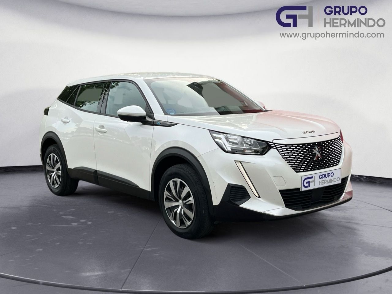 PEUGEOT 2008 (ACTIVE ELECTRICO 136 CV) en Lugo