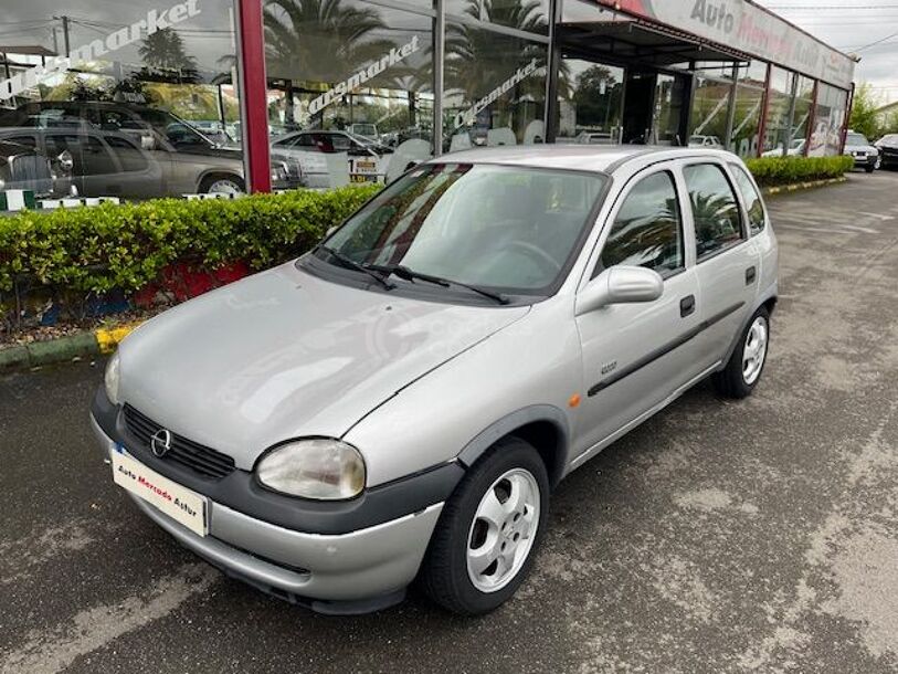 Foto del OPEL Corsa 1.0 12v Edition 2000