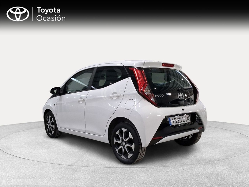 Foto del TOYOTA Aygo 70 x-play