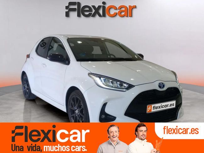 TOYOTA Yaris (1.5 120H Style) en Sevilla