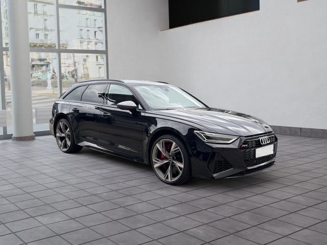 AUDI A6 (RS6 Avant Performance) en Barcelona