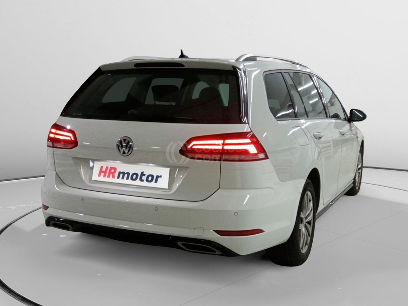 Foto del VOLKSWAGEN Golf 2.0TDI Advance DSG7 110kW