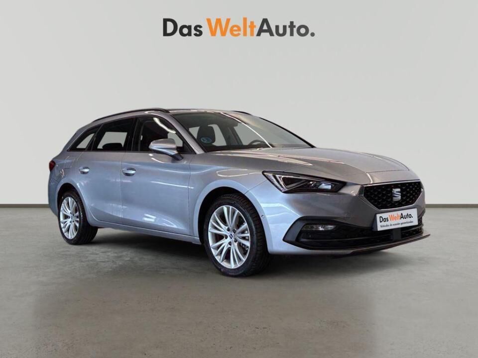SEAT León (SP 1.5 eTSI 110kW DSG Style Spec Ed Vis) en Burgos