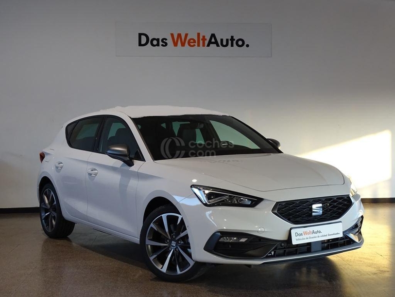 Foto del SEAT León 1.4 TSI e-Hybrid S&S FR DSG-6 204