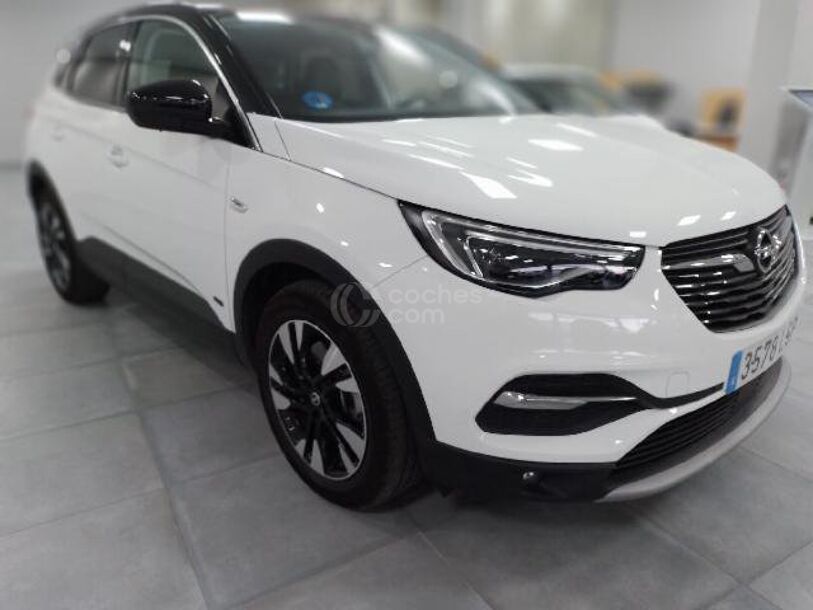 Foto del OPEL Grandland X PHEV 1.6 Turbo Ultimate AT8 4x2