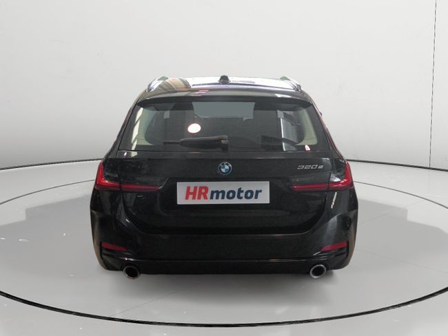 Foto del BMW Serie 3 330e xDrive Touring