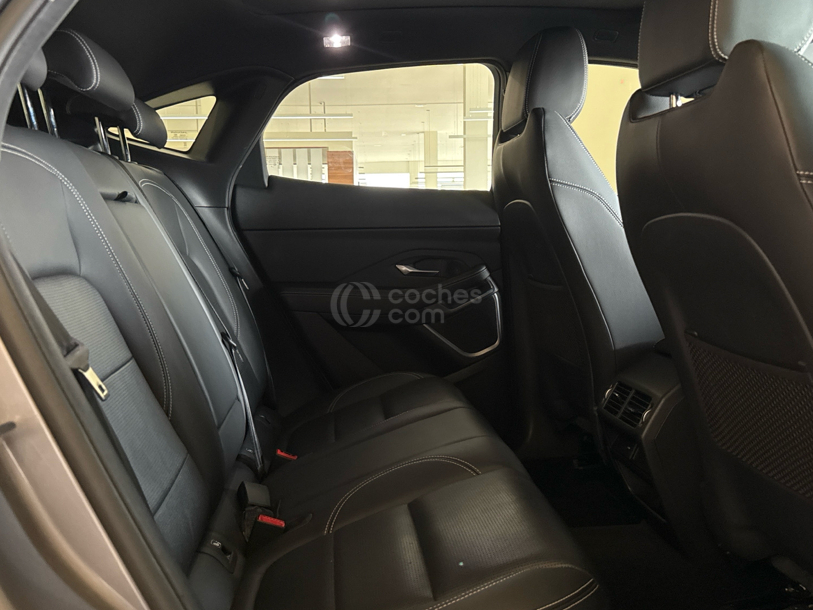 Foto del JAGUAR E-Pace 2.0D I4 R-Dynamic SE AWD Aut. 204