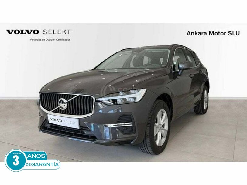 Foto del VOLVO XC60 B4 Essential FWD Aut.